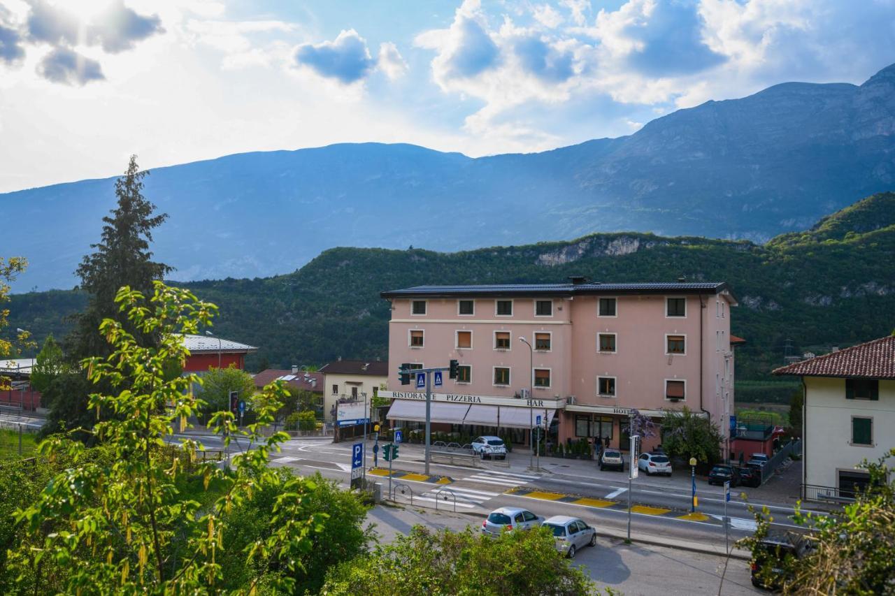 Almamed Hotel San Leonardo Vigolo Baselga Zewnętrze zdjęcie